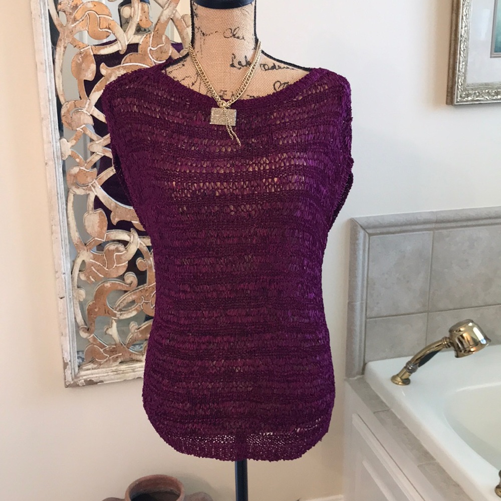 White House Black Market crochet top